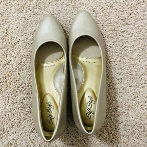 Soft style woman heels/ wedges